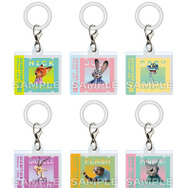 めじるしアクリルチャーム　660円© Disney