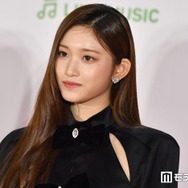 IVEイソ、美肌際立つ衣装姿にファンため息「透明感が凄い」「美の化身」と反響
