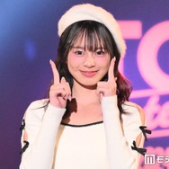 「今日好き」小國舞羽、美脚際立つミニスカコーデに絶賛の声「身体の半分以上脚」「スタイルレベチ」
