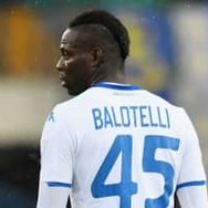 バロテッリを人種差別したウルトラス、「2030年まで出禁」決定