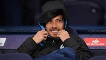 ダビド・シルバが教える！「好きな試合飯と好きじゃないスパイクの色」