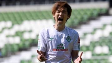 ブレーメン大迫、爆発！チームを救った「鬼トラップ」がこれ