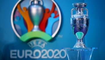 延期のEURO2020、「8都市開催」に縮小も　会長が発言