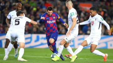 見るとサッカーしたくなる！ラ・リーガ公式渾身の「股抜きプレー集」がアツい