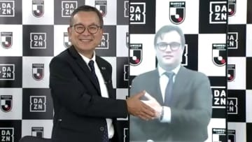 JリーグとDAZNが2028年まで契約延長！「12年2,239億円」に表れるリアリティ