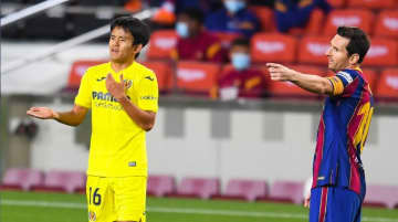 久保建英、バルセロナを脅かした「トリッキーシュート」がこれ