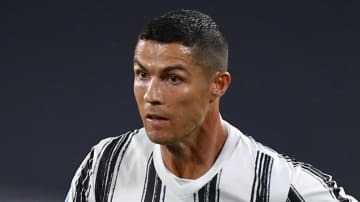 ロナウド、レイプ訴訟で原告女性と対峙か