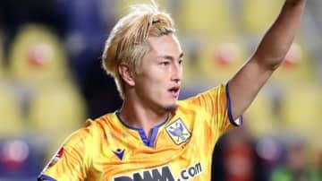 鈴木優磨、ベルギーで3ゴール目！無慈悲に相手のヘマを罰する(動画あり)