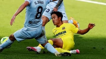 久保建英、人生初の退場…「問題のスライディングシーン」がこれ