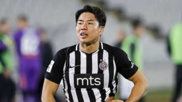 浅野拓磨、やったぞ！「電撃カウンターから左足」でゴール