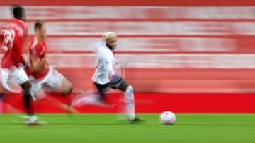ネイマール、すげぇ！「股抜きからの超絶ミドル」にハット…格が違う男