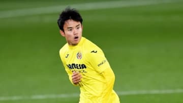 久保建英、ビジャレアル退団か　エメリが容認