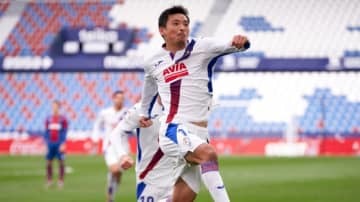 エイバル乾、6ヵ月ぶりのゴール！感情爆発でめっちゃ喜ぶ