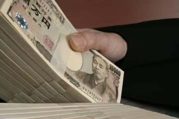 高齢化が進み、社会保障費が膨らむ日本。見通しは明るいとは言えません。もしもの時に備えて、将来の自分が困らないように今から準備しておきませんか？