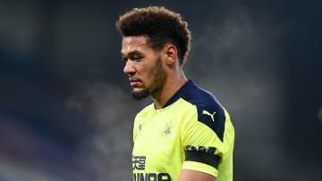 「SNSにヘアカットをポストしたサッカー選手はバカ」 美容師が苦言