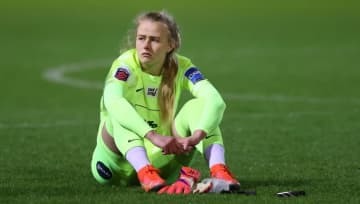 東京五輪落選で20歳女子GKが大号泣…英サッカー協会が謝罪する