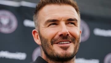 「まだイケる！」45歳ベッカム、自画自賛した“魔法の右足キック”がこちら