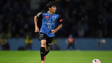 日本代表初招集の山根視来は日本人離れしてる！？鈴木隆行が「一番嫌」と絶賛