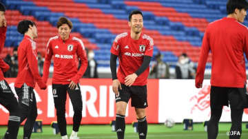 「なんで野球なの？」 吉田麻也、日本代表の施設に思わず突っ込む
