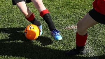 「11歳の天才サッカー選手」リベリアリーグでのプレーが話題