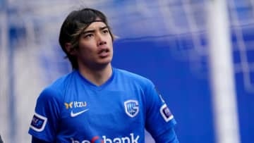 現地興奮！ヘンク伊東純也、GK泣かせの「無慈悲ミサイルシュート」がこれ