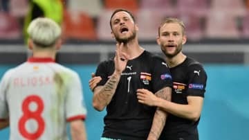 EUROであった！アラバ、荒ぶる悪童アルナウトヴィッチを強引に黙らせる