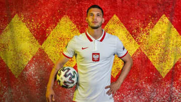 道端に老婆が倒れている→「どうする？」 ヤクブ・シフィエルチョクの選択【EURO2020はみだし選手名鑑】
