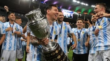 「メッシの人柄を知れば、もっと好きになる」アルゼンチン代表監督、優勝裏話を明かす