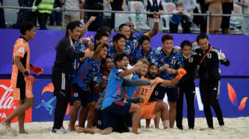 日本代表、FIFAビーチサッカーW杯で準々決勝進出！