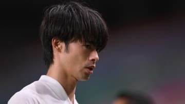 三笘薫のベルギーデビュー、内田篤人は「ニュルニュル」と評価