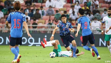 日本代表、サウジに0-1敗戦…五分の展開から柴崎の痛恨ミスで決勝点を許す