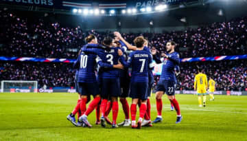 フランスとベルギー、2022年W杯出場決定！大爆発のエムバペは63年ぶり記録