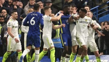 チェルシー戦で乱闘勃発！リュディガーが怒った大荒れシーンがこれ