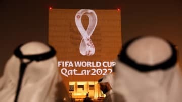 カタールW杯、移民労働者の死亡数は15,000人超　7割が死因不明