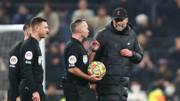 「あんたはサッカー素人」 クロップ監督、スパーズ戦の主審に怒り心頭