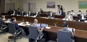 経産省で開かれた「エネルギー基本計画」に関する審議会＝2021年7月