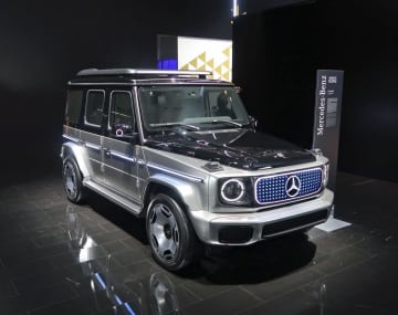 2021年9月、国際自動車ショーで公開されたメルセデス・ベンツの電気自動車（EV）＝ミュンヘン（共同）