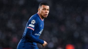 PSG、エムバペに狂気的オファー…「契約金127億円と年俸64億円」