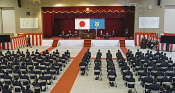 埼玉県所沢市の防衛医科大学校で行われた同大学校の卒業式＝5日午前