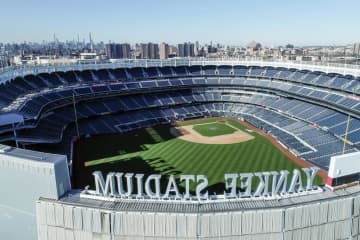 ニューヨークのヤンキースタジアム＝2020年（AP＝共同）