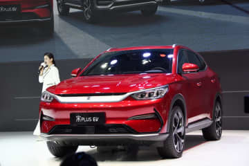 比亜迪（BYD）が披露した新型EV＝2020年7月、中国四川省成都（共同）
