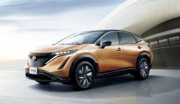 日産自動車の「アリア　B6」の標準仕様車