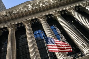 ニューヨーク証券取引所（AP＝共同）