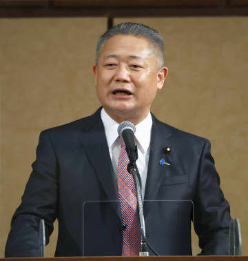 共同通信きさらぎ会で講演する日本維新の会の馬場共同代表＝18日午後、東京都港区