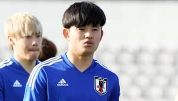 久保建英が教える！「同世代で仲良しな3人の選手」とは