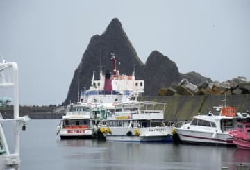 北海道斜里町のウトロ港＝4日午後