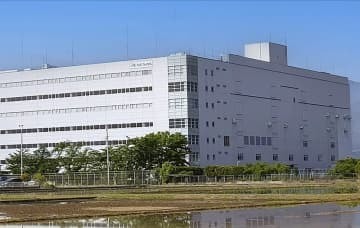 ルネサスエレクトロニクスの甲府工場＝山梨県甲斐市