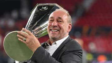 フランクフルト会長、ELの会場に激怒！「ミッキーマウスか」