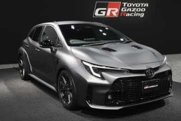 トヨタ自動車が発売する「GRカローラ」の2人乗りモデル「モリゾウエディション」の試作車