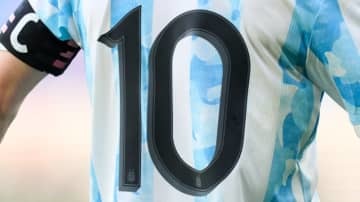  2022年W杯出場の全32代表チーム、いまの「背番号10」選手まとめ